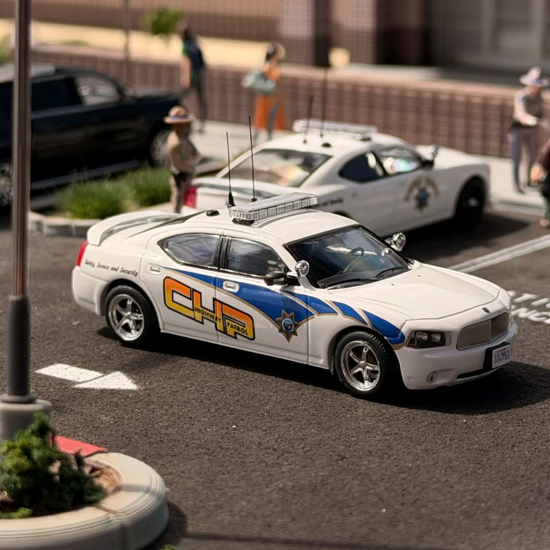롤린 1/64 CHP 폴라베어 차저 다이캐스트 자동차  - Car Charger 리뷰 및 가격